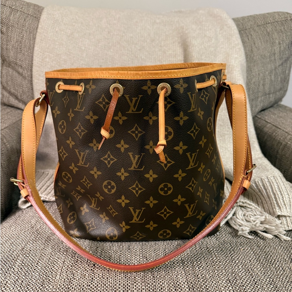 Vintage Louis Vuitton Petite Noe